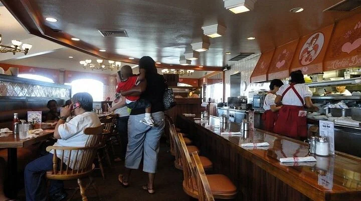 Anna Miller's - Best American Restaurants in Aiea