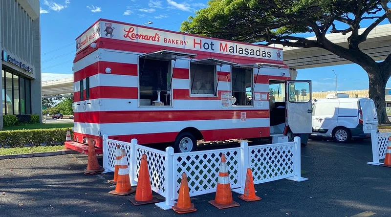 Leonard's Pearlridge Malasada Mobile - Best Hawaiian Restaurants in Aiea