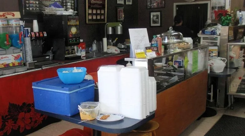 Queen St Cafe and Grill - Best Hawaiian Restaurants in Aiea