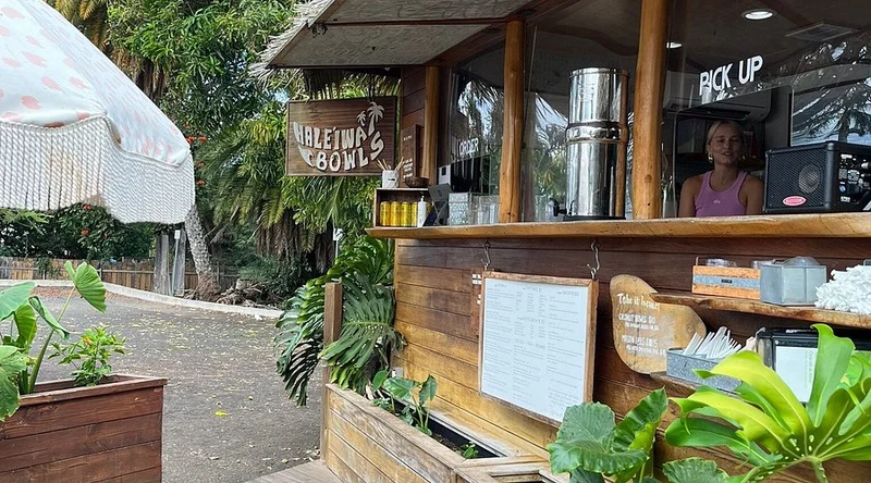 Haleiwa Bowls - Haleiwa, Hawaii