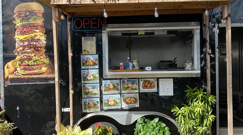 Haleiwa Burgers - Best American Restaurants in Haleiwa
