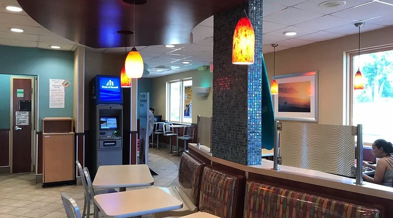McDonald's - Haleiwa (Kam Hwy) - Breakfast in Haleiwa