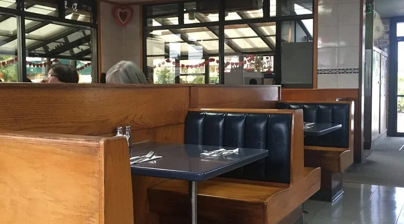 Don's Grill - Family Style in Big Island