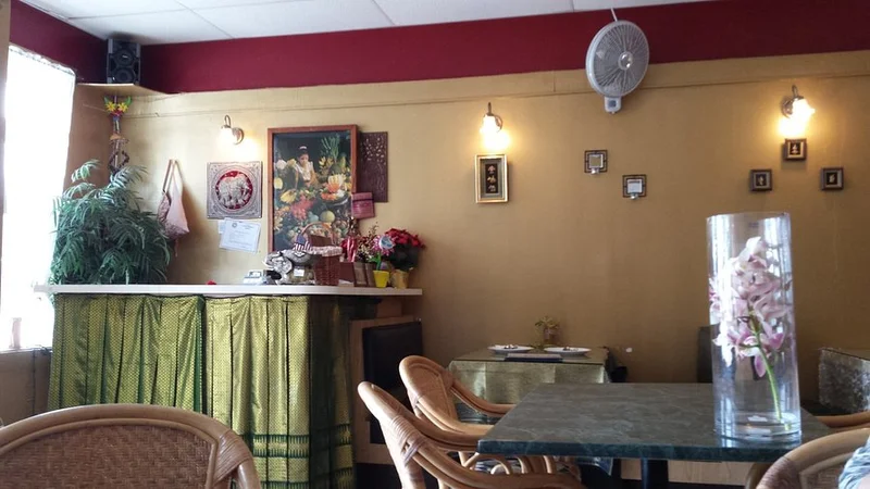 Hilo Siam Thai Restaurant - Delivery in Big Island