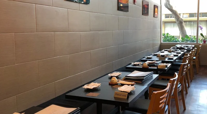 Akira Japanese Restaurant - Best Sushi Restaurants in Honolulu