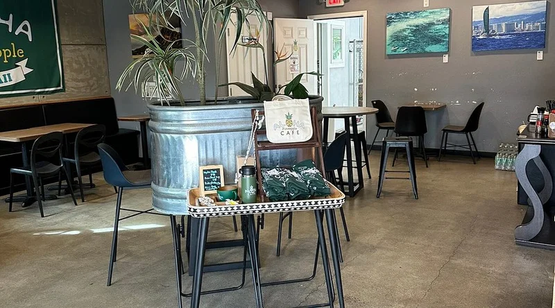 Aloha Cafe Pineapple - Best Hawaiian Restaurants in Oahu