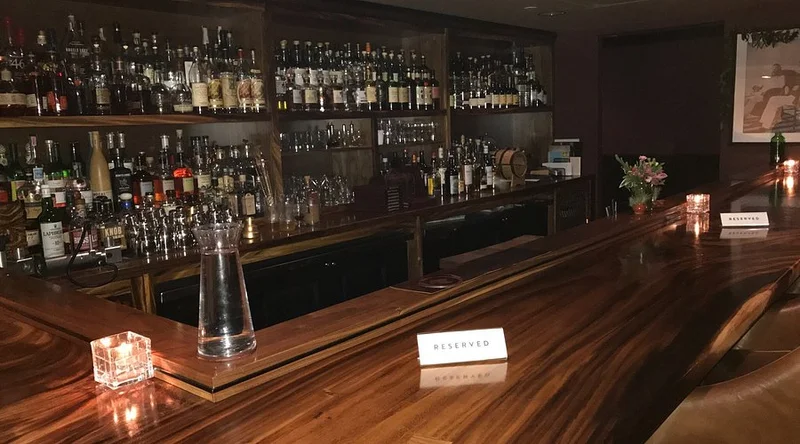 Bar Leather Apron - Bar in Oahu