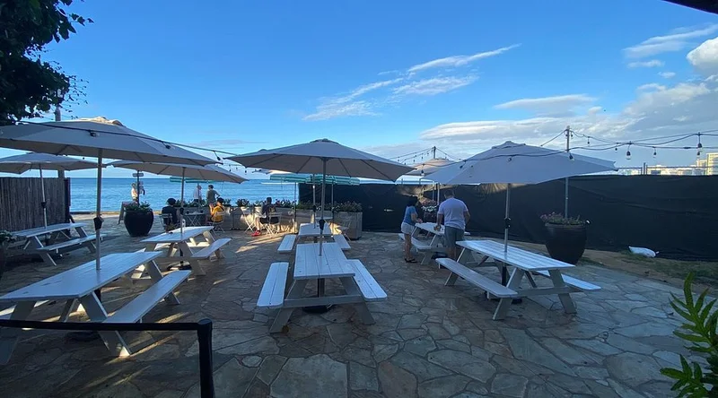 Barefoot Beach Cafe - Best Cafe Restaurants in Honolulu
