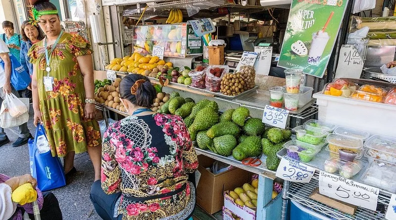 Chau's Fresh Fruit - Best Healthy Restaurants in Oahu