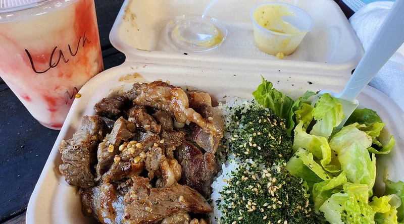 Chill Bar & Grill - Best Bar Restaurants in Oahu