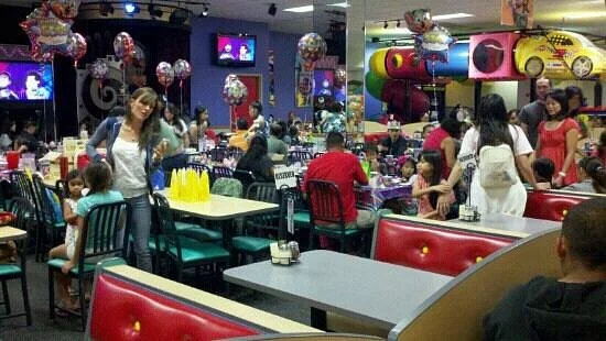 Chuck E. Cheese (1199 Dillingham Blvd Spc A103) - Reservations in Honolulu