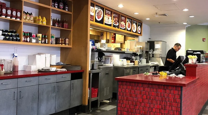 CJ'S New York Style Delicatessen - Best Deli Restaurants in Honolulu