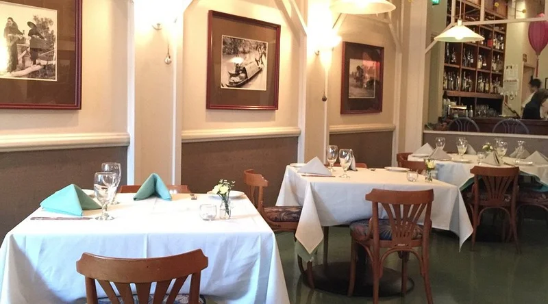 Duc's Bistro - Best Bistros Restaurants in Oahu