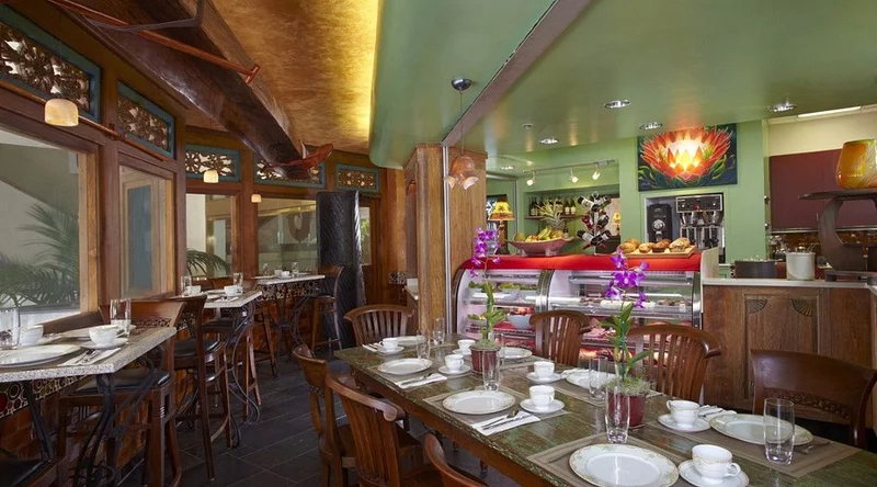 Fish Hook Cafe - Digital Payments in Oahu