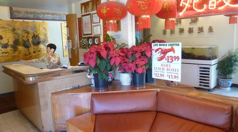 Fook Yuen Seafood Restaurant - Best Hong Kong Restaurants in Honolulu