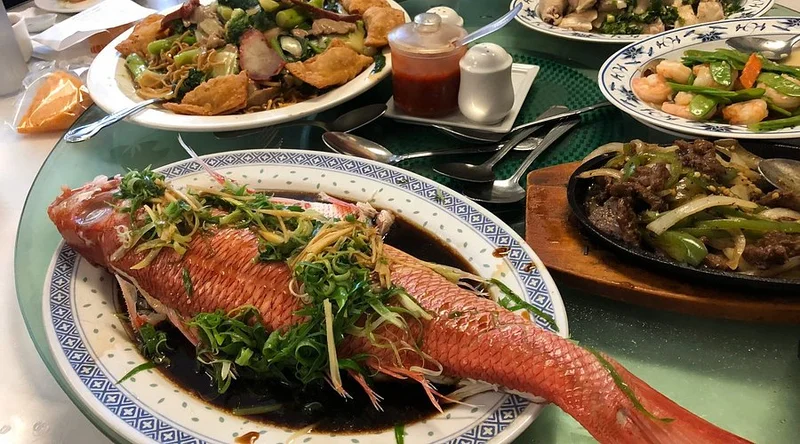 Golden Duck - Best Cantonese Restaurants in Oahu