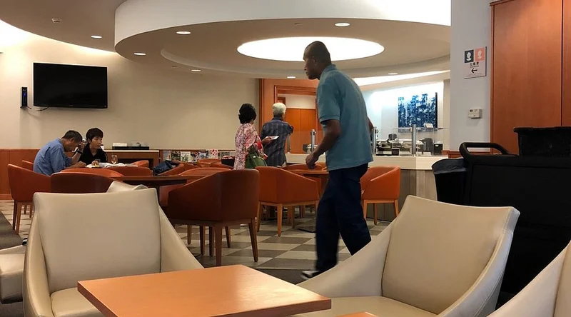 Iass Hawaii Lounge - Best American Restaurants in Honolulu