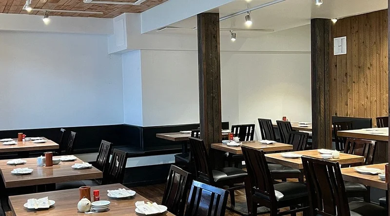 Japanese Restaurant Aki - Best Pub Restaurants in Honolulu