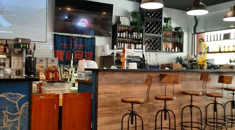 Jolene's Market - Best Seafood Restaurants in Oahu