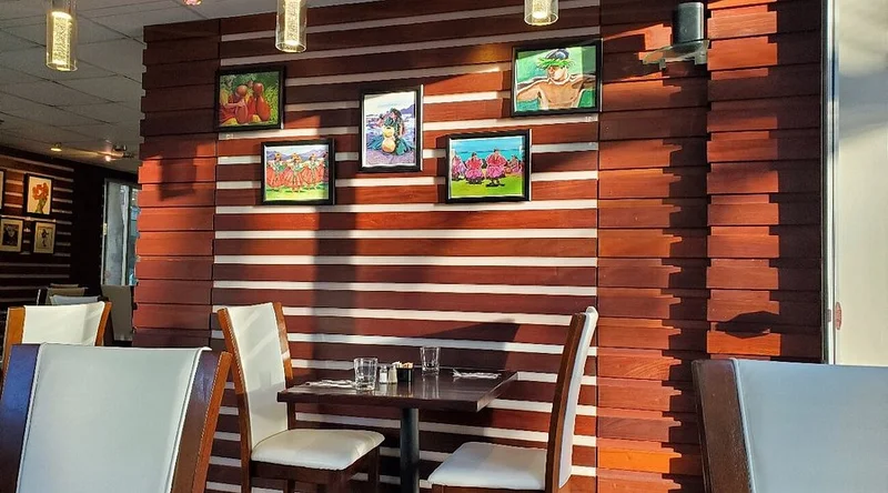 Kalo Hawaiian Food by Chai's - Best Polynesian Restaurants in Honolulu