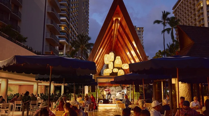 Kani Ka Pila Grille - Best Bar Restaurants in Oahu