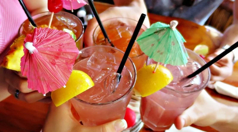 La Mariana Restaurant & Bar - Best Bar Restaurants in Oahu