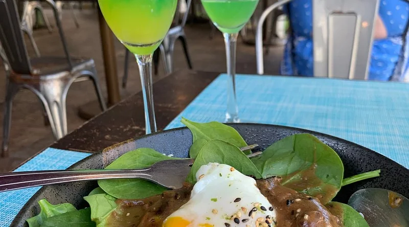 Leahi Bar & Grill - Digital Payments in Oahu