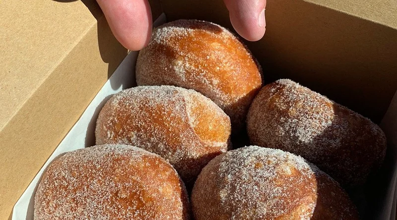 Leonard's Bakery - Oahu, Hawaii