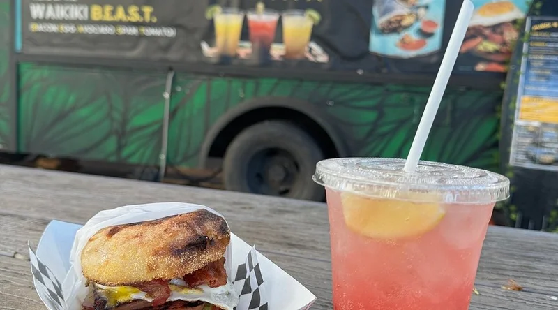 Munch 'n Brunch Waikiki - Black-owned in Oahu
