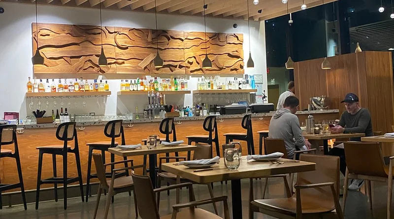 Olili - Best Seafood Restaurants in Oahu