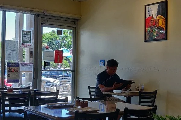 Pad Thai - Best Thai Restaurants in Honolulu
