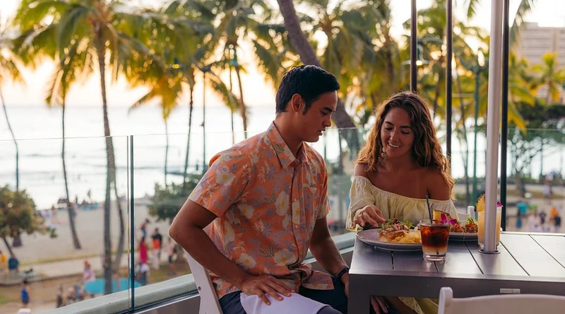 Queensbreak Restaurant - Family Style in Honolulu