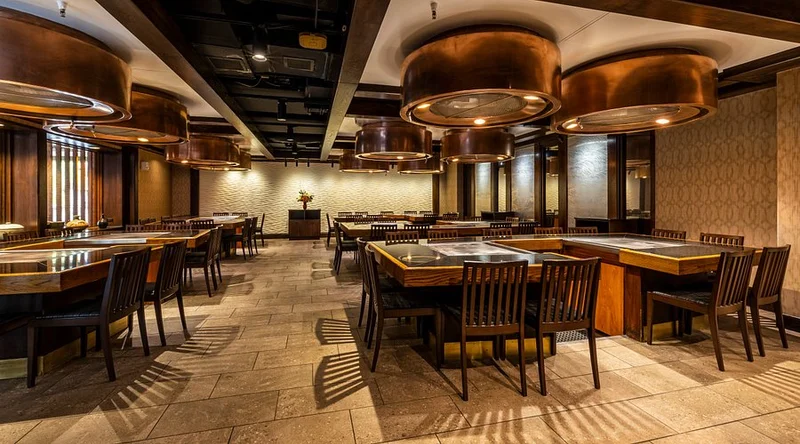 Restaurant Suntory - Best Sushi Restaurants in Honolulu