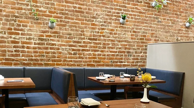 Senia Restaurant - Best Casual dining Restaurants in Oahu