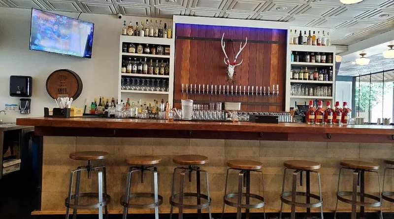Square Barrels - Best Burgers Restaurants in Oahu