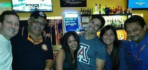 The Mixx Bar and Grill - Best Bar Restaurants in Oahu