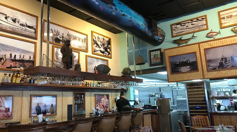 Uncle Bo's Pupu Bar & Grill (559 Kapahulu Ave) - Best Seafood Restaurants in Oahu