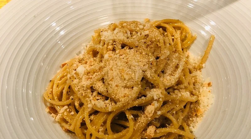 Vein at Kaka'ako - Best Mediterranean Restaurants in Honolulu