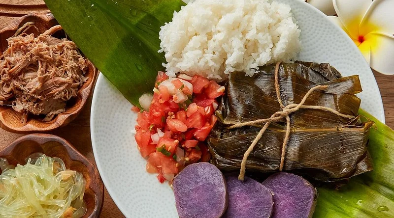 Yama's Fish Market - Best Seafood Restaurants in Oahu