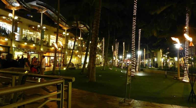Yard House - Best Burgers Restaurants in Oahu