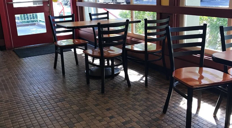 Zippy's - Honolulu (Kalanianaole Hwy) - Best Plate Lunch & Drive-ins Restaurants in Oahu