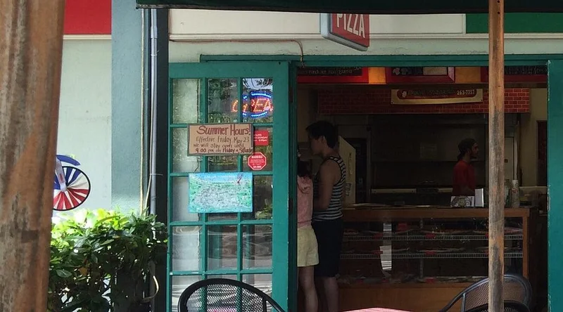 Bob's Pizzeria - Best Sandwich shops Restaurants in Kailua