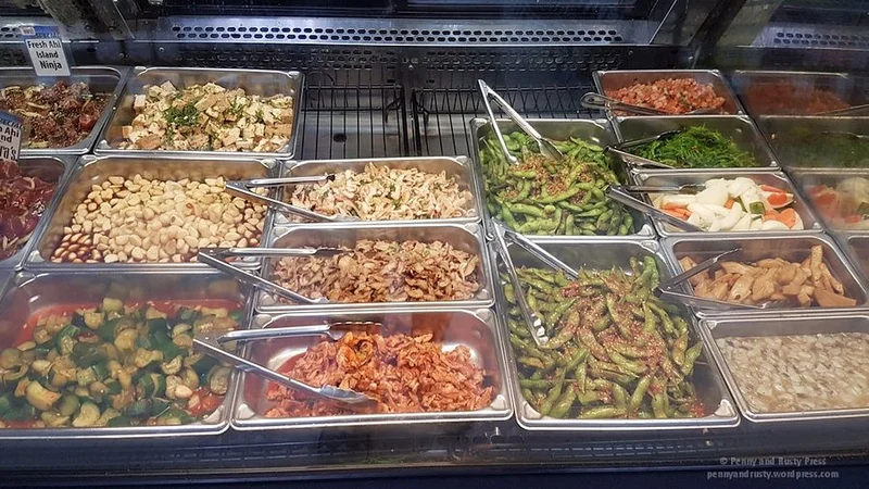 Tamuras - Best Seafood Restaurants in Oahu