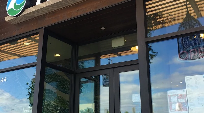 da Cove Health Bar & Cafe - Cheap Eats in Kapolei