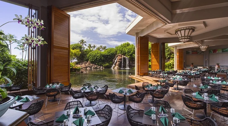 Swan Court Breakfast - Hyatt Regency Maui - Best Buffets Restaurants in Maui
