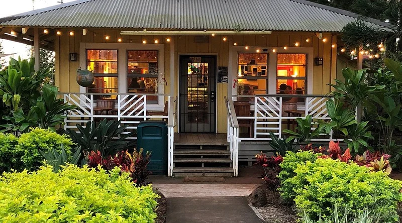 Pele's Other Garden Deli - Best American Restaurants in Lanai
