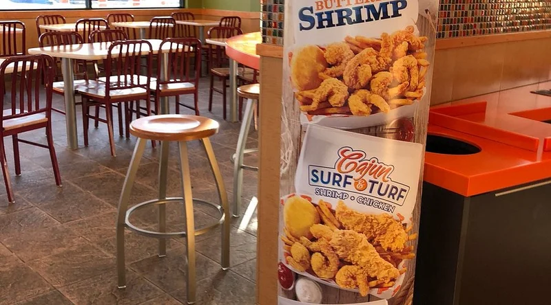 Popeyes Louisiana Kitchen (370 Kamehameha Highway) - Best American Restaurants in Pearl City