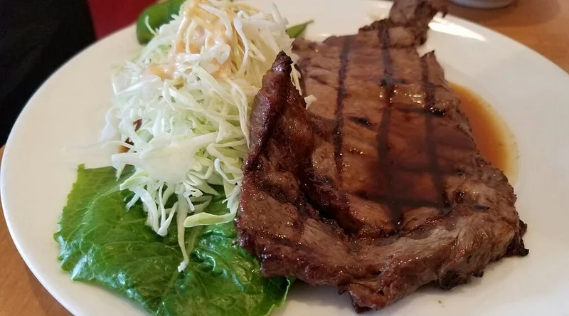 Restaurant Bamboo - Breakfast in Pearl City