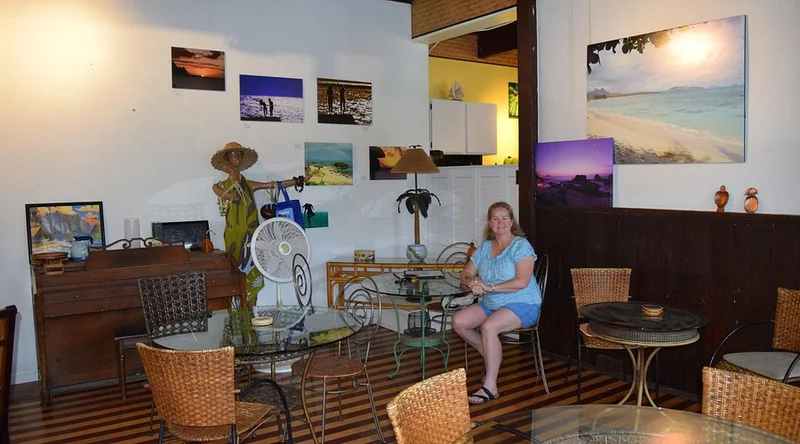 Hawaiian Island Cafe - Best Hawaiian Restaurants in Waimanalo